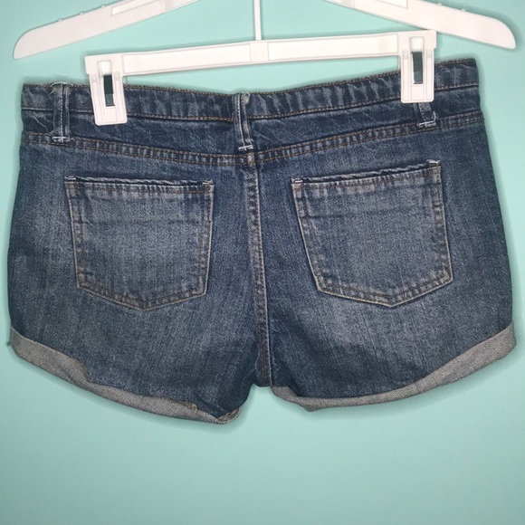 Women’s jean shorts - Picture 2 of 2